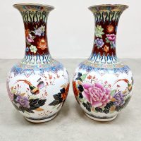 Decorative Chinese porselain vase pottery