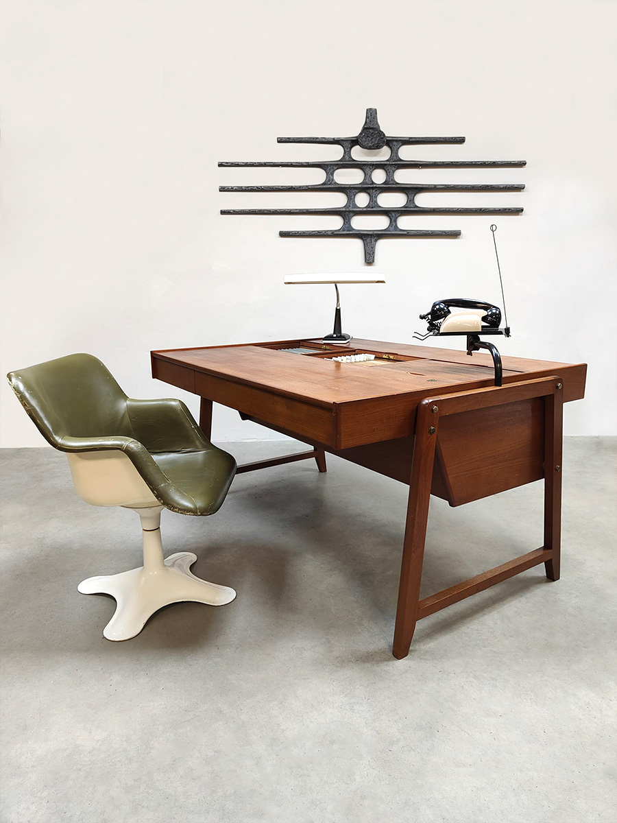 Vintage design Eden desk bureau Clausen & Maerus 1