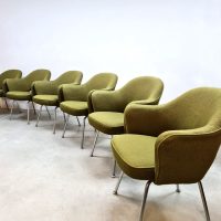 Vintage executive chairs eetkamerstoelen Eero Saarinen Knoll International