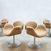 MIdcentury interior Dutch design 'little tulip' chairs stoelen Pierre Paulin Artifort ''Teddy''