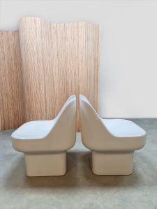 Midcentury design fiberglass lounge chairs acryl stoelen Douglas Deeds 1971
