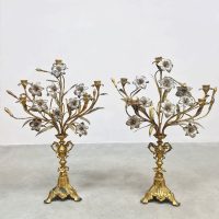 Vintage interior design Brass flowers French candelabra candle holder bloemen kandelaar