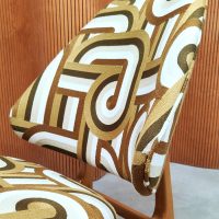 Mid century vintage chair fauteuil Zinc Textiile fabric Bestwelhip