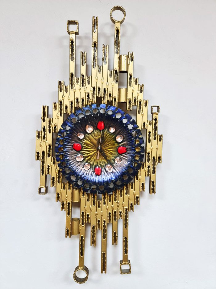 Vintage design Brutalist clock wall sculpture wand klok Franco Bastianelli studio Laurane