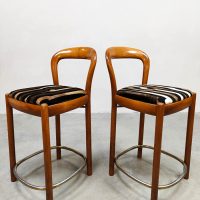 Midcentury modern walnut barstools vintage barkrukken Scandinavian style