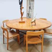 Midcentury interior design Danish style XXL round dining table ronde eetkamertafel