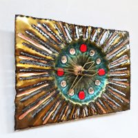 Midcentury interior design Brutalist clock wall sculpture wand klok Franco Bastianelli studio Laurane