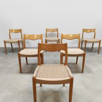 Midcentury interior design oak papercord dining chairs Deense eiken eetkamerstoelen Hansen ‘Wabi-sabi’