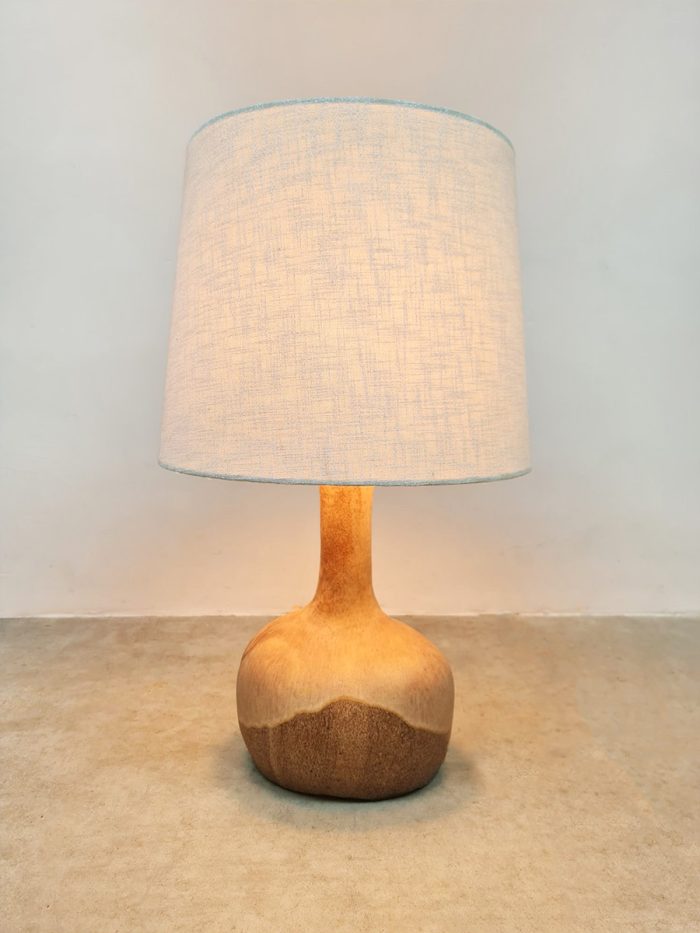 Vintage ceramic table lamp earth tones