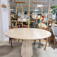 Vintage travertin round dining table Skipper