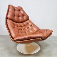 Midcentury interior design Artifort swivel chair Geoffrey Harcourt draaifauteuil F588