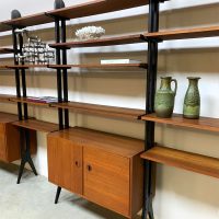 Midcentury interior Scandinavian design modular wall unit modulair wandsysteem