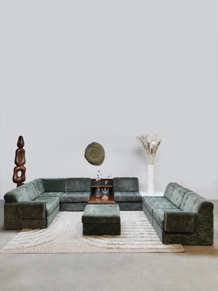 Interior design furniture modular sofa seating elements modulaire elementen bank 'Pine green'