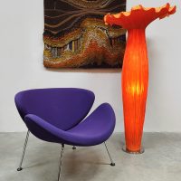 Silk flower floor lamp sculptural light vloerlamp 'Orange flowerbomb'