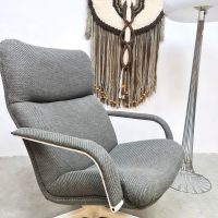 Midcentury interior design swivel armchair draaifauteuil Geoffrey Harcourt Artifort F141