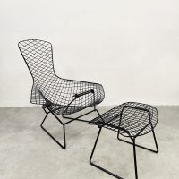 Vintage black Bird wire chair & ottoman Harry Bertoia Knoll