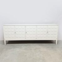 Vintage wooden credenza sideboard off white 'Cubism'