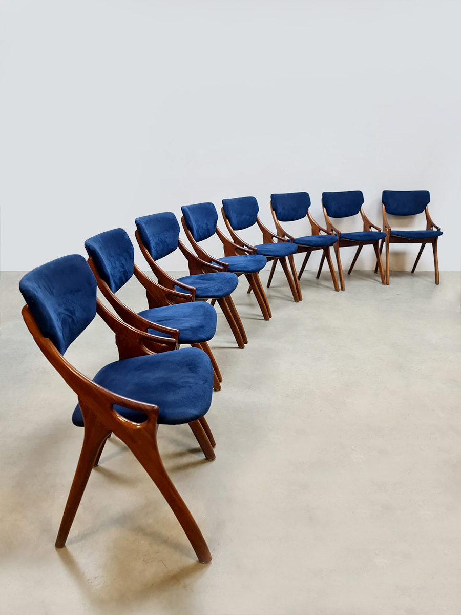 Midcentury interior Danish design dining chairs eetkamerstoelen Hovmand Olsen Deens vintage design