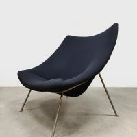 Vintage design Artifort 'Oyster' lounge chair fauteuil Pierre Paulin F157