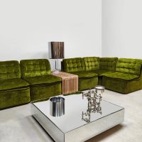 Midcentury interior design modular sofa elementen bank modulaire bank 'Green velvet'