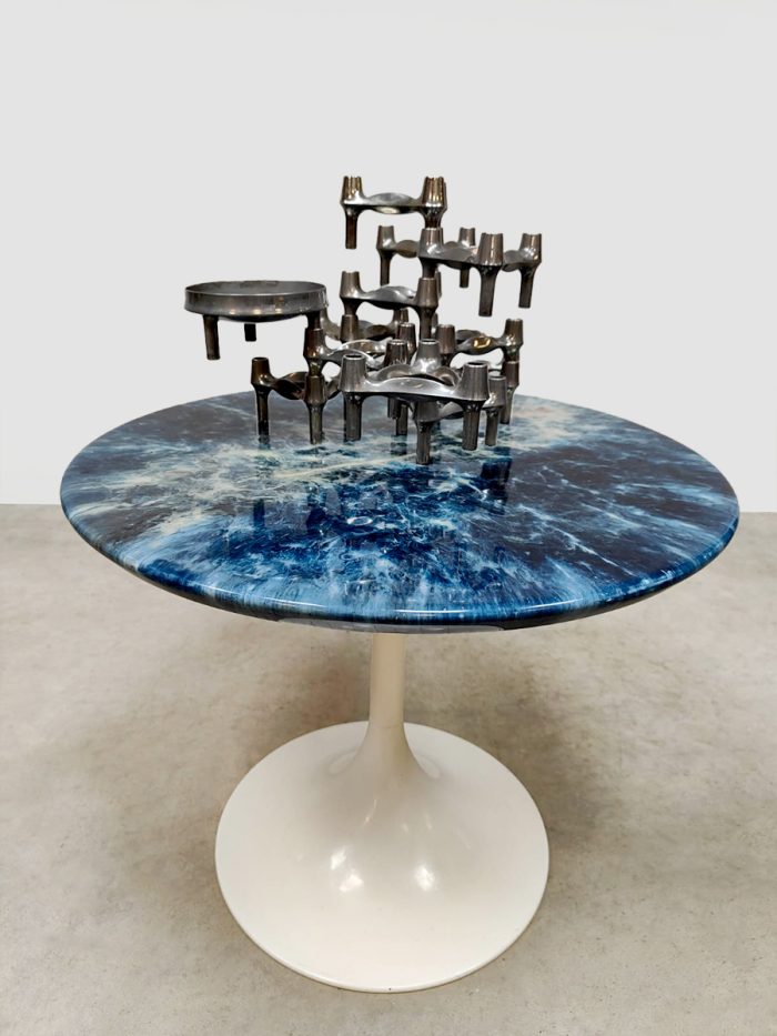 Vintage blue round epoxy coffee table side table Saarinen style 'the Galaxy'