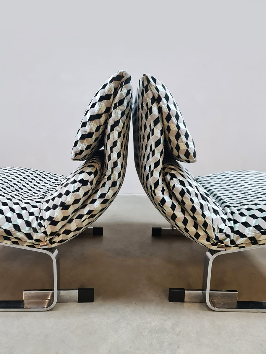 Vintage interior design Onda Wave lounge chairs vintage fauteuils Giovanni Offredi for Saporiti 1970s