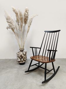 Scandinavian design spindle rocking chair midcentury schommelstoel Ilmari Tapiovaara
