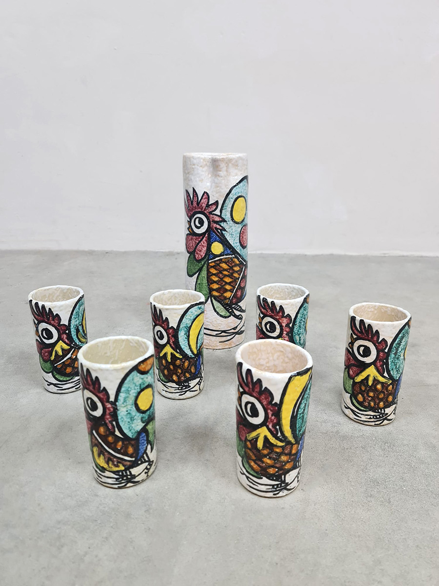 Spanish vintage Toledo ceramic pitcher & mugs keramieken kan & mokken Pablo Sanguino 1960s Spanish vintage Toledo ceramic pitcher & mugs keramieken kan & mokken Pablo Sanguino 1960s