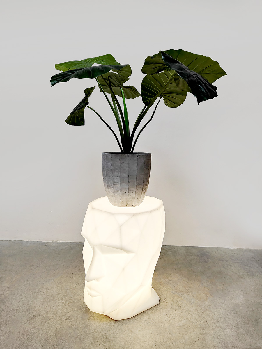 Spanish design illuminated Adan side table Taresa Sapey for Vondom