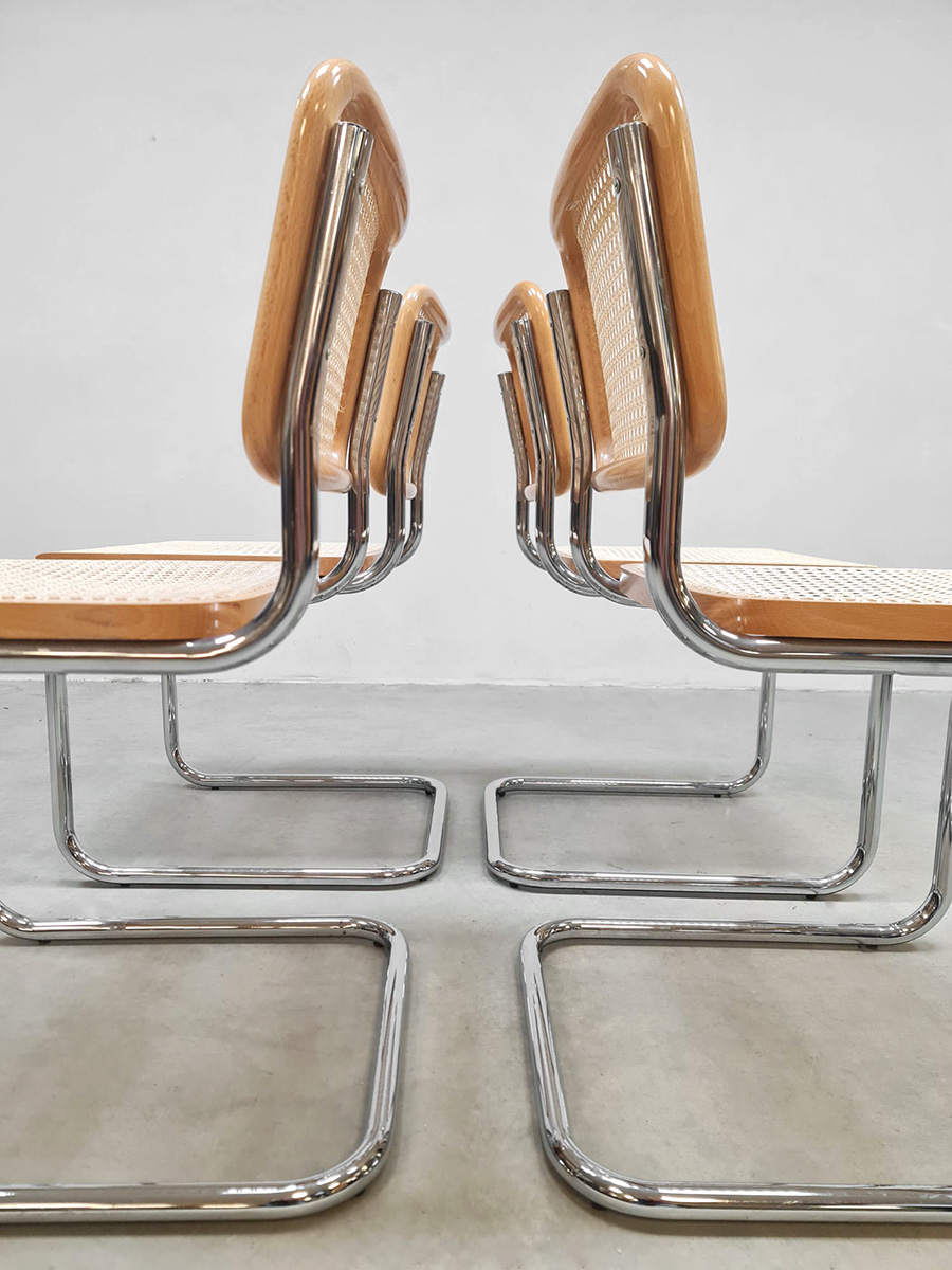 Vintage interior design webbing dining chairs Cesca eetkamerstoelen Marcel Breuer for Thonet 1980s