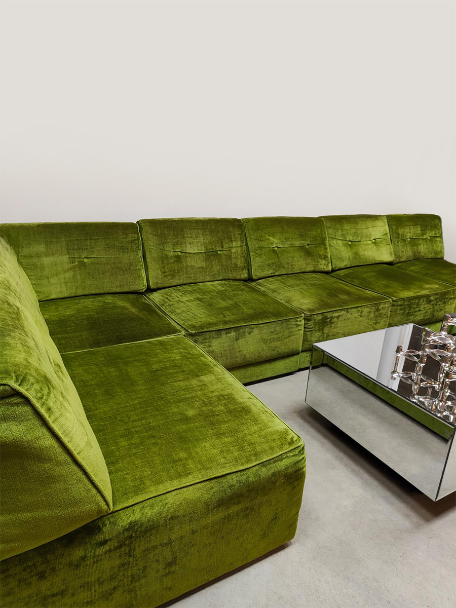 Midcentury modular sofa vintage modulaire elementen bank ‘Green velvet Spirit’ Midcentury modular sofa vintage modulaire elementen bank ‘Green velvet Spirit’