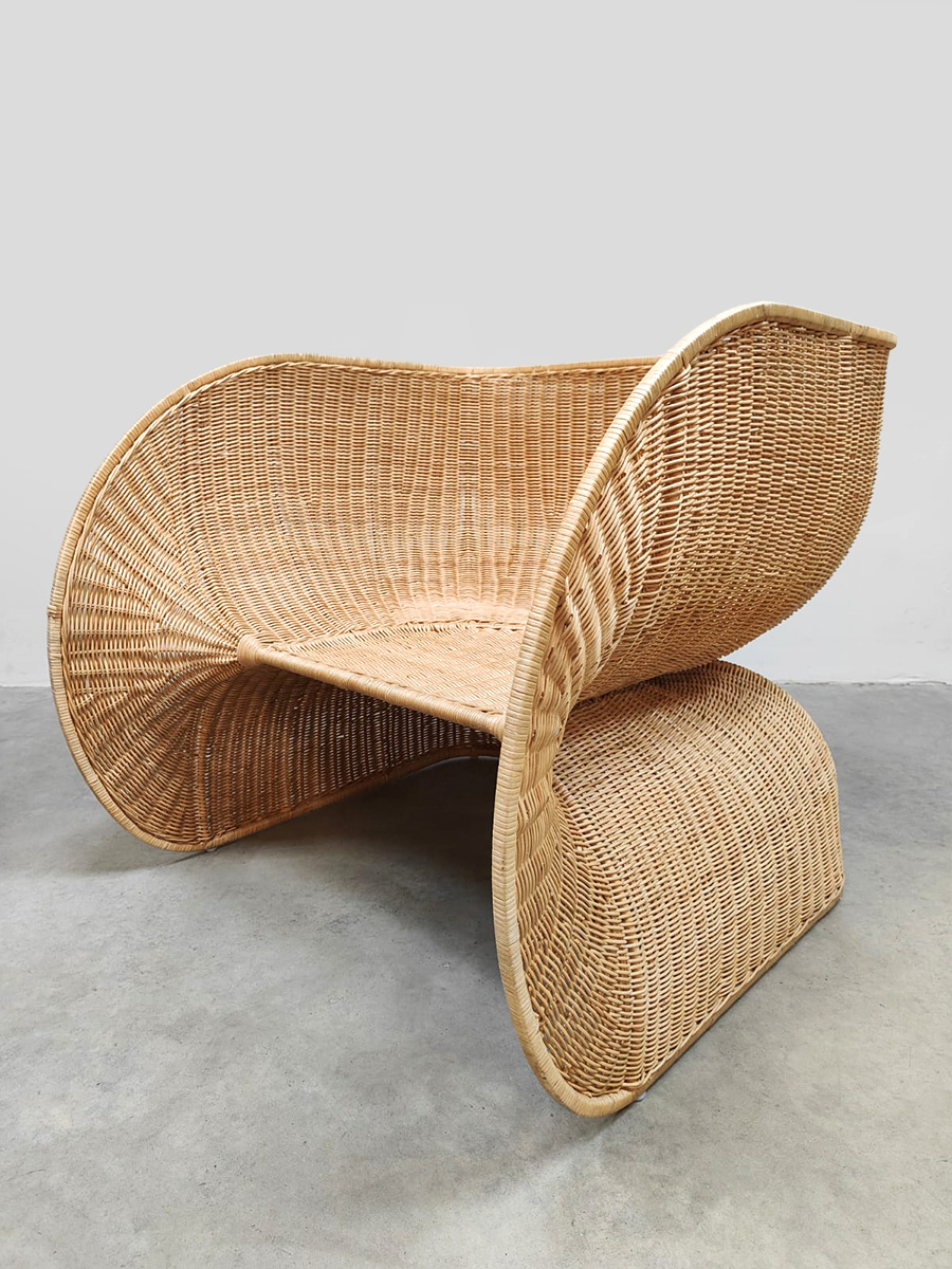 New design prototype large Fole rattan lounge chair rotan fauteuil