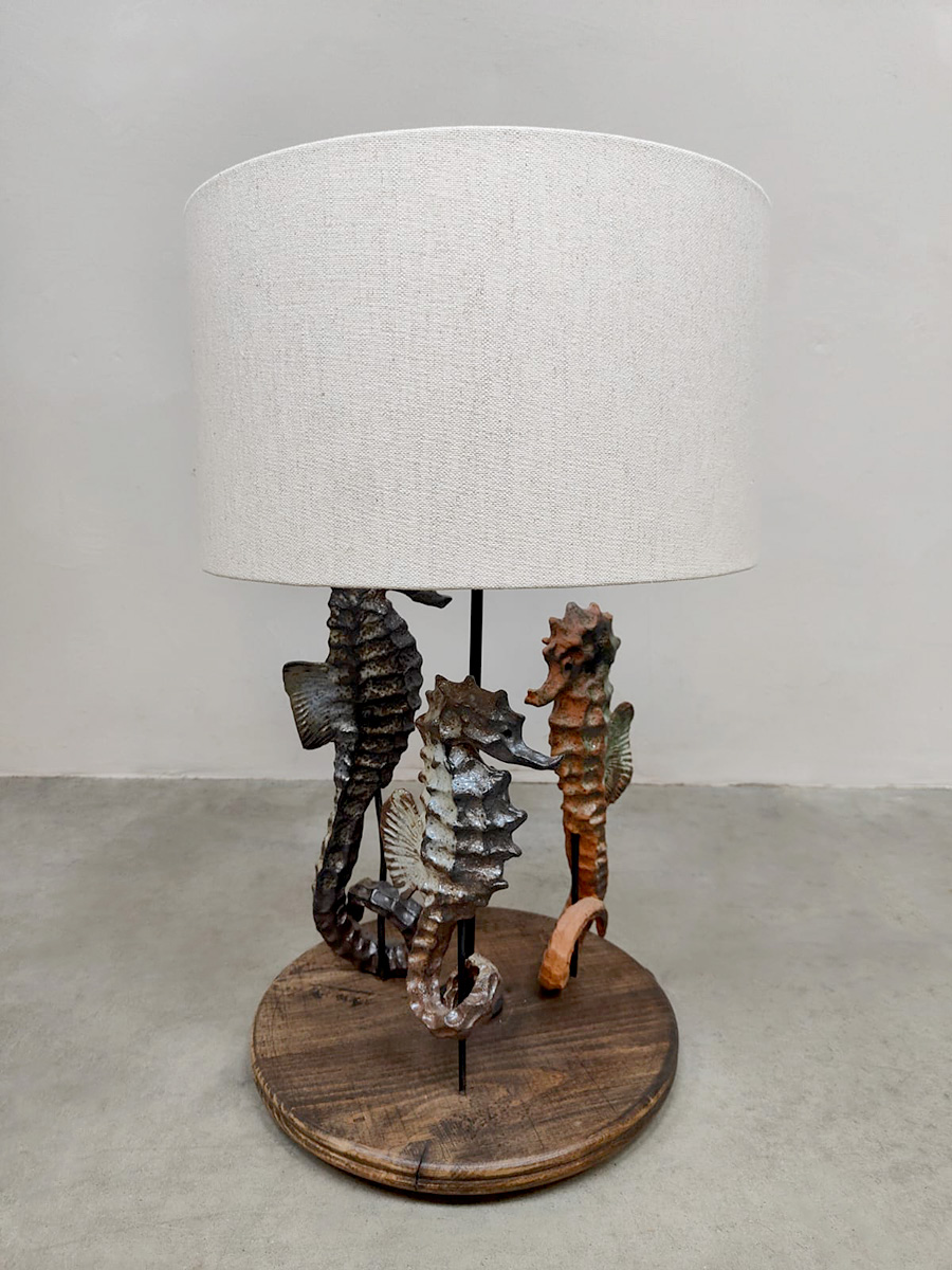 Vintage ceramic seahorse table lamp zeepaardjes tafellamp keramiek 'Sea spirit'