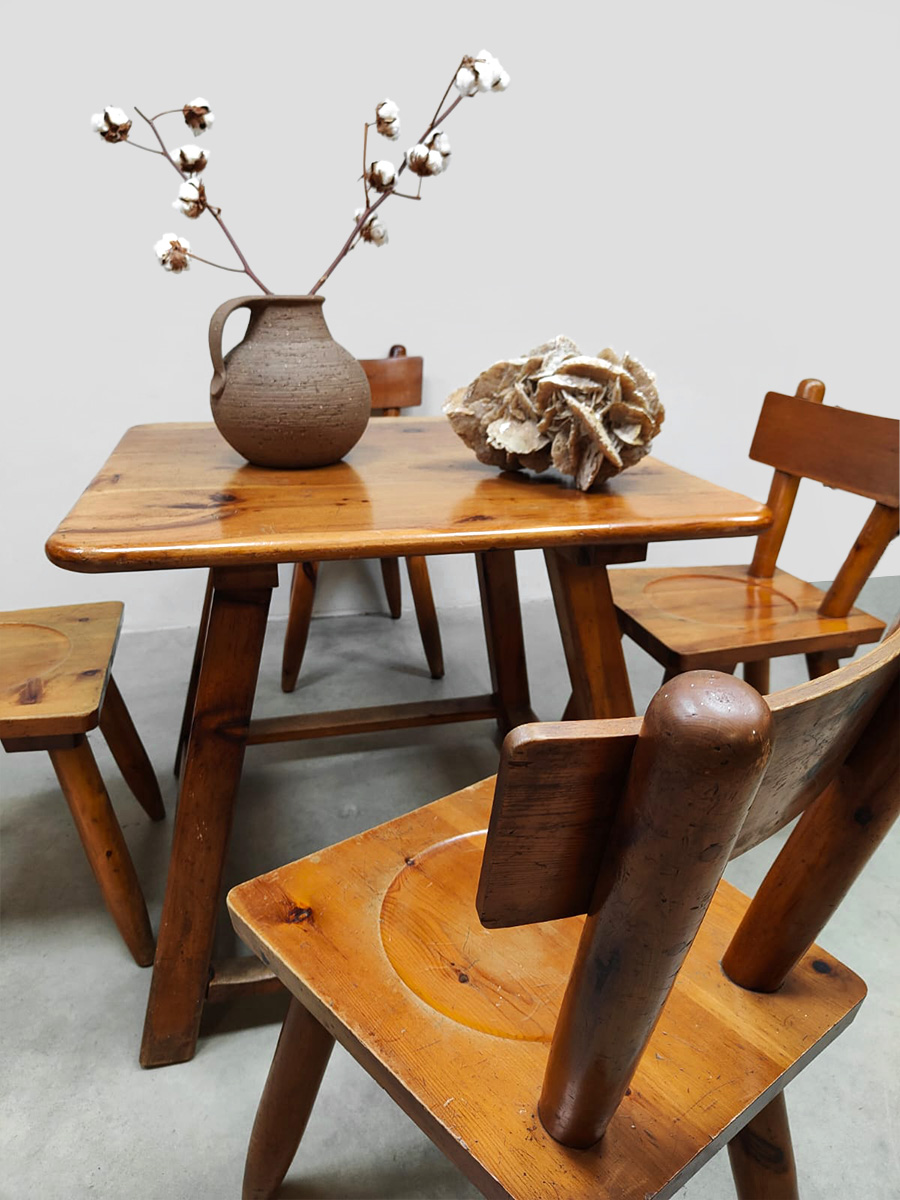 Vintage brutalist wooden dining set chairs & table houten eetkamerset 1970