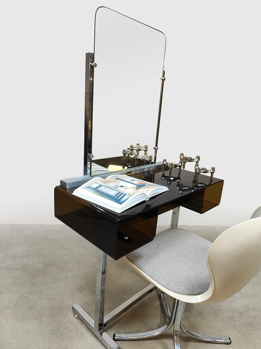Midcentury interior design dressing tables vanity tables kaptafels JJMaes Bruxelles