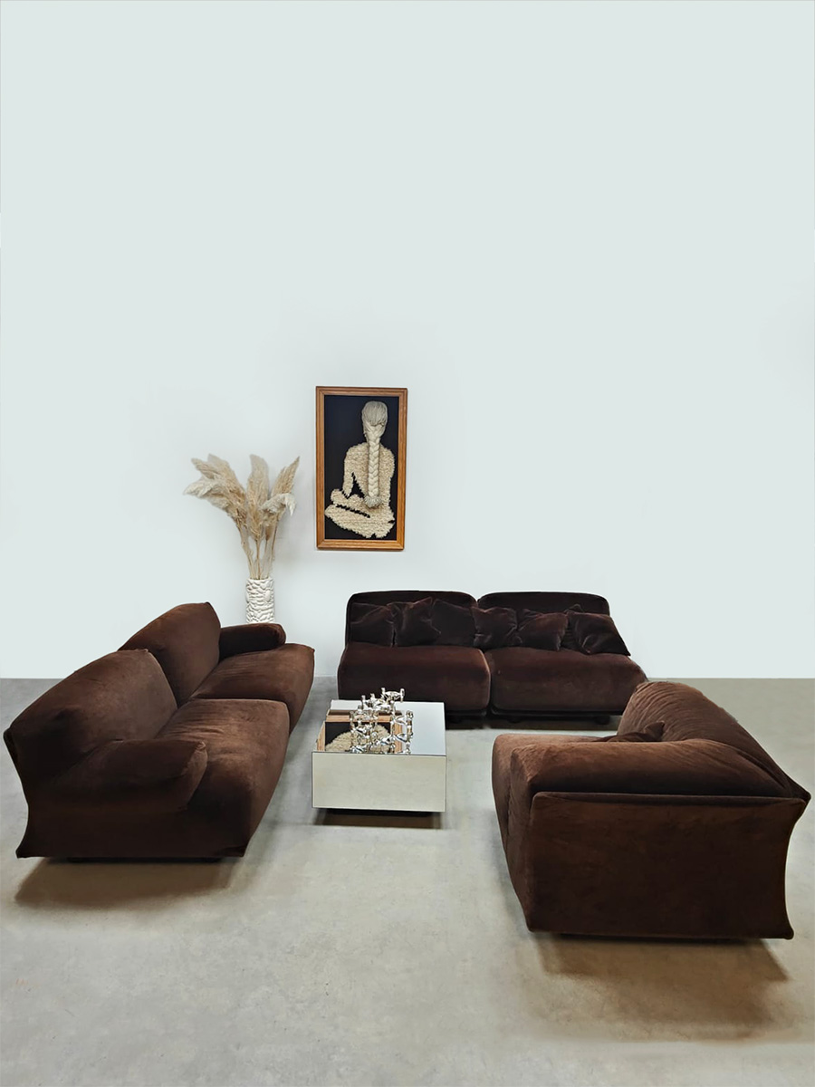 Italian vintage modular sofa 'Fiandra' Vico Magistretti bank Cassina