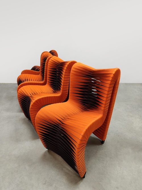 Funky seat belt dining chairs eetkamerstoelen Phillips collection