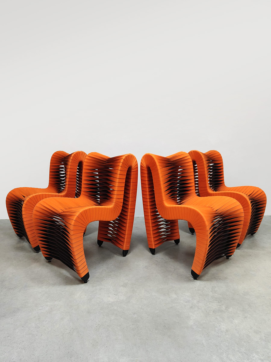 Funky seat belt dining chairs eetkamerstoelen Phillips collection