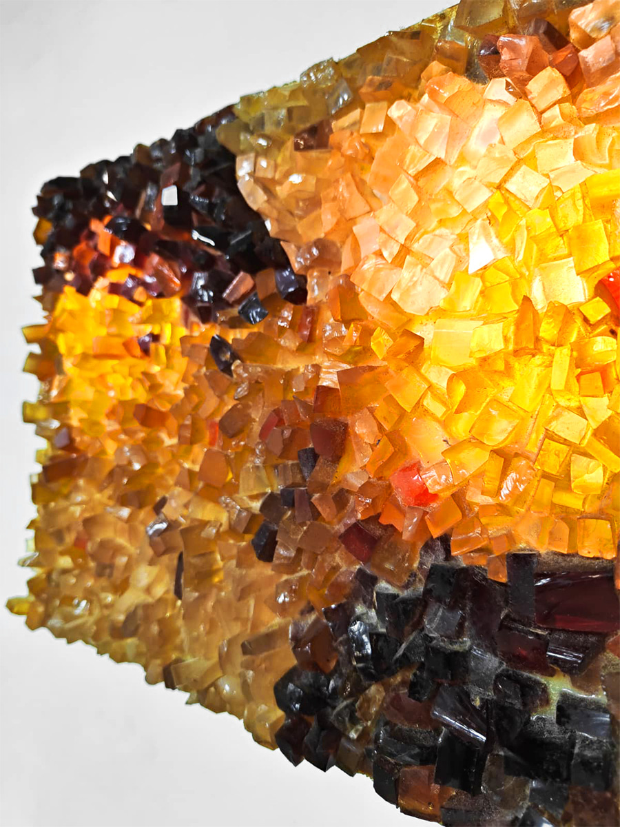 Vintage glass wall lamp breukglas wandlamp 'Glowing amber' Vintage glass wall lamp breukglas wandlamp 'Glowing amber'