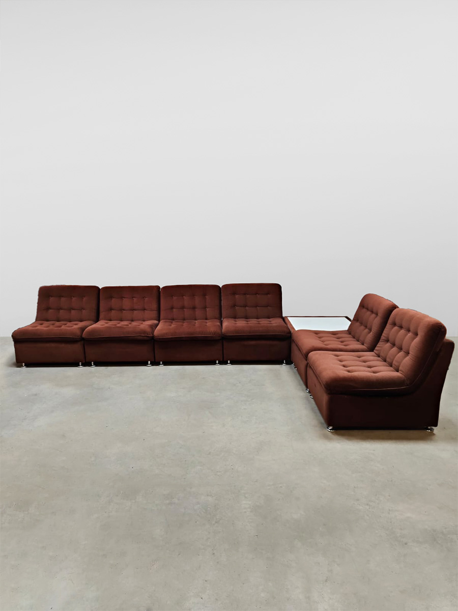 Midcentury interior padded velvet modular sofa modulaire lounge bank ‘Sunset brown’