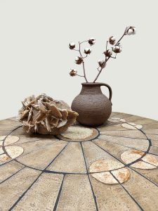 Danish vintage round stone coffee table ronde stenen salontafel 'Natures spirit'