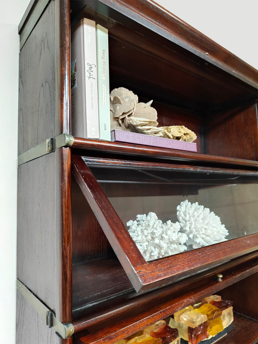 Vintage stackable bookcase showcase vitrine kast boekenkast Globe Wernicke style