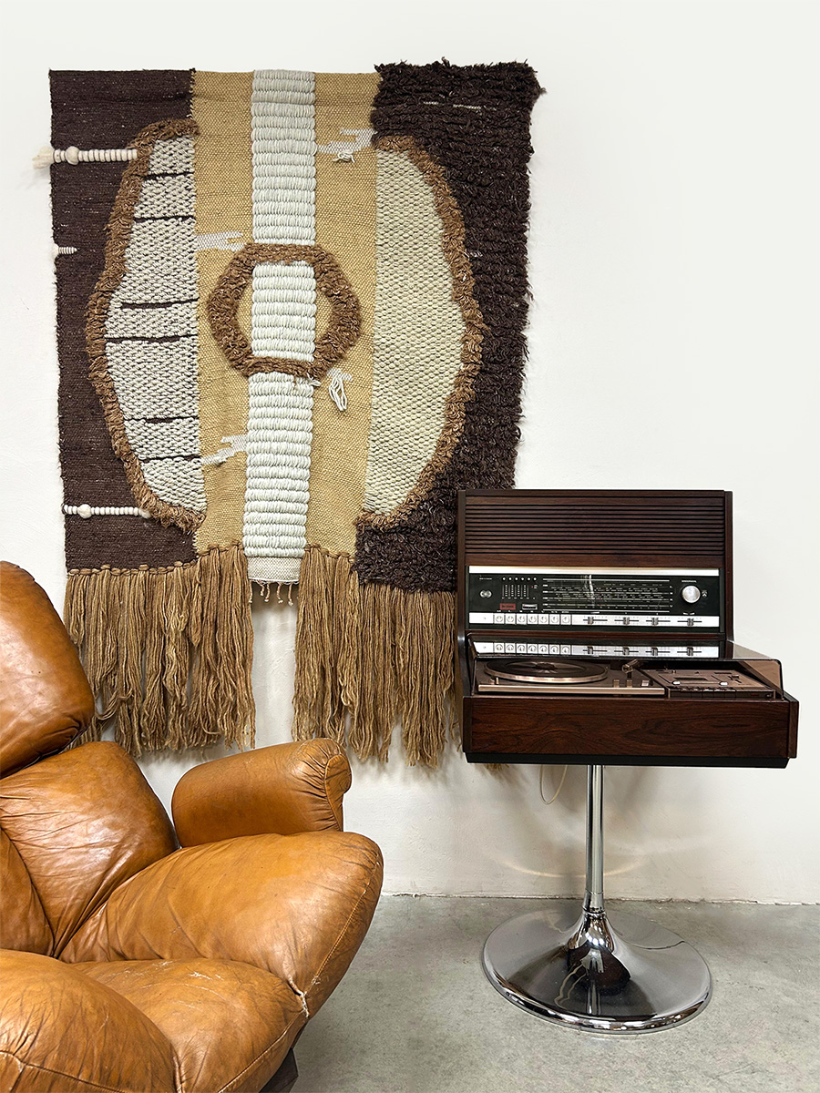 Vintage stereo turntable space age radio platenspeler Rosita Commander