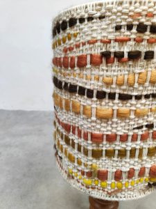 Vintage wooden table lamp ‘earth tones’