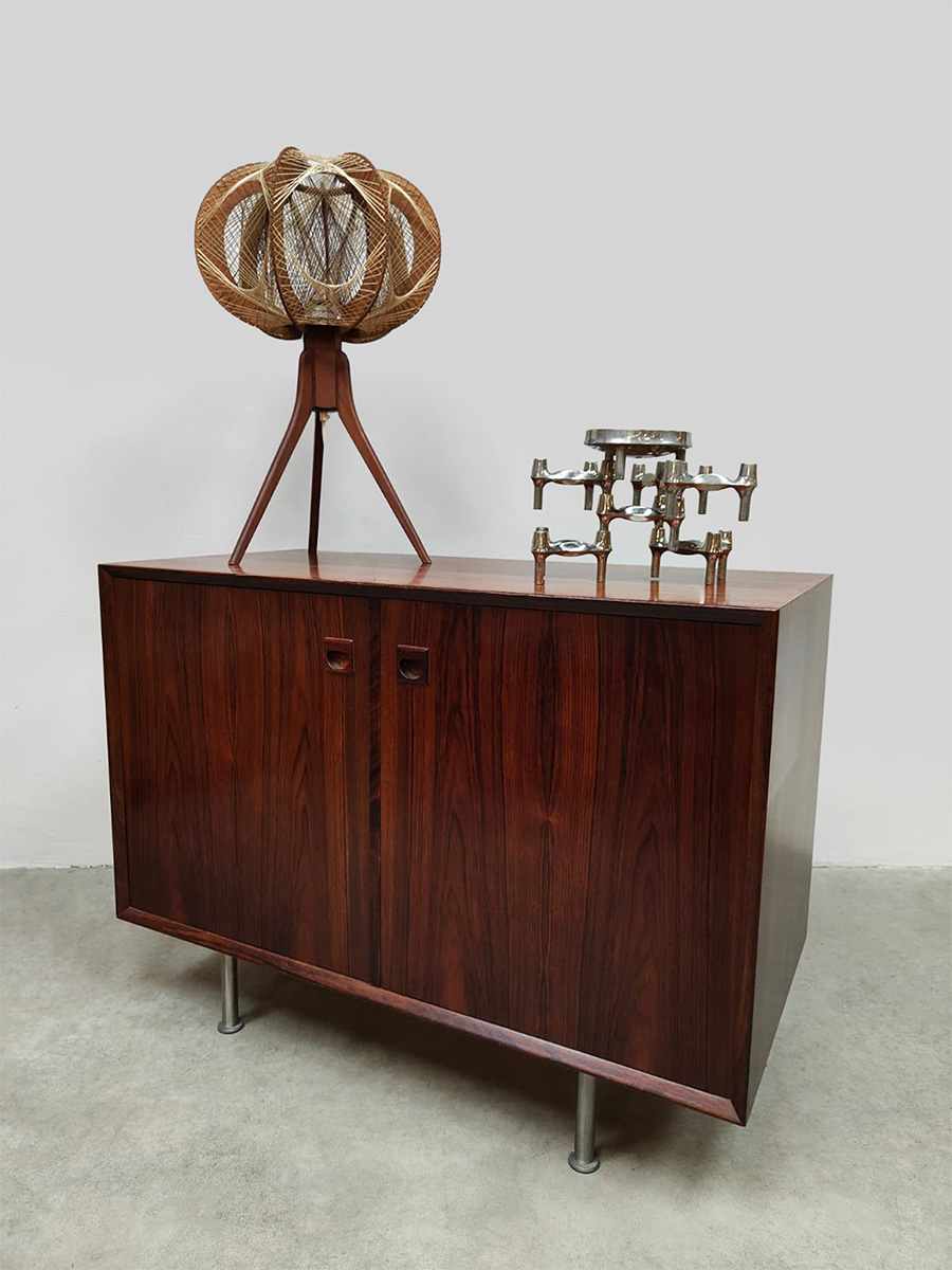 Midcentury furniture design rosewood storage cabinet sideboard dressoir kast ‘Minimalism’