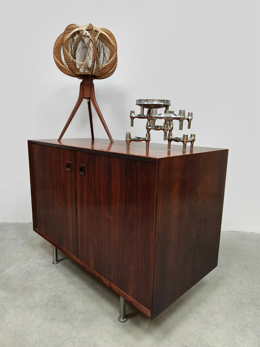 Vintage design rosewood storage cabinet sideboard dressoir kast ‘Minimalism’