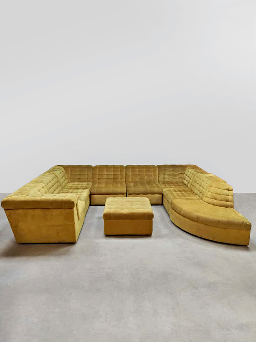 Vintage modular sofa modulaire elementen lounge bank XXL Laauser 'Mellow yellow' Vintage modular sofa modulaire elementen lounge bank XXL Laauser 'Mellow yellow'