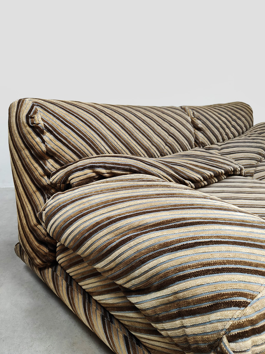 Vintage Italian design sofa set lounge bank fauteuil Sergio Saporiti for Saporiti Italia 1980