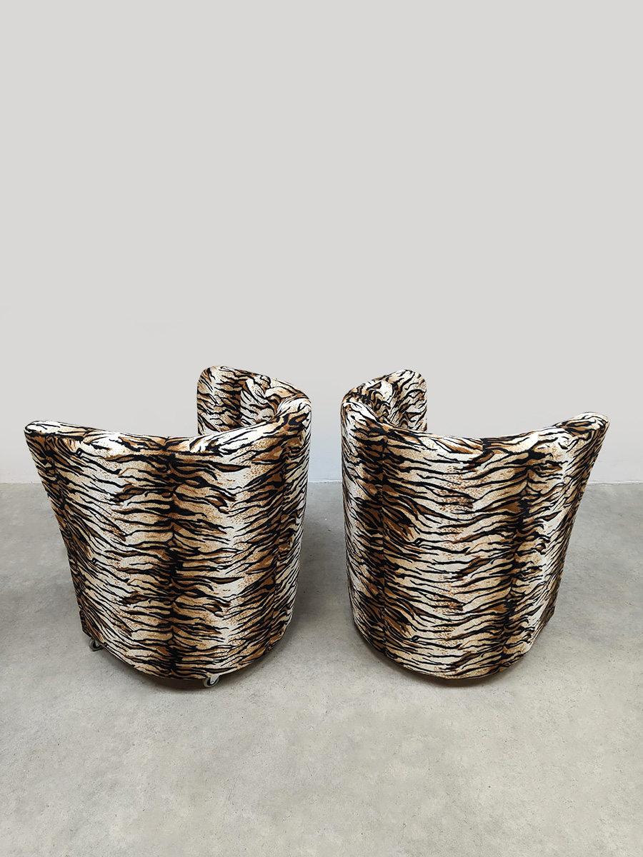 Midcentury interior design lounge club armchairs eetkamerstoelen fauteuils 1970 'Tigers'