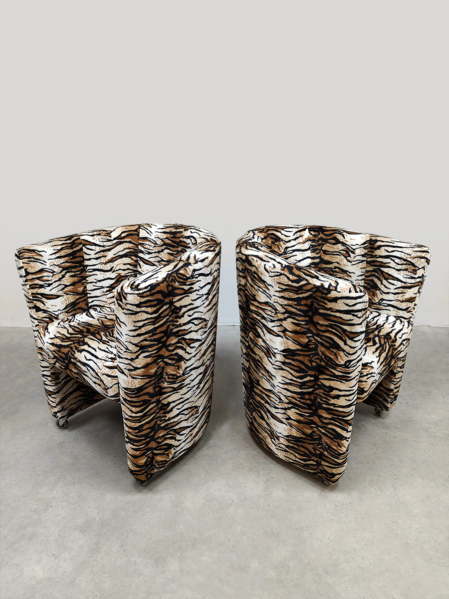 Vintage lounge club armchairs eetkamerstoelen fauteuils 1970 'Tigerprint'